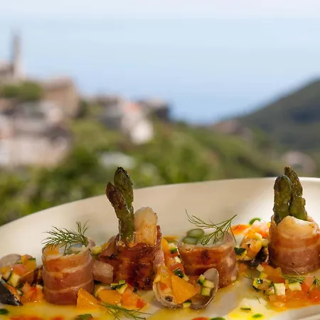 Hotel Restaurant La Corniche San-Martino-di-Lota