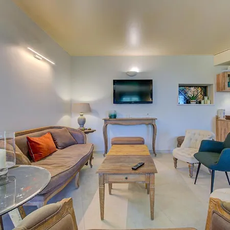 Hotel De La Corniche San-Martino-di-Lota