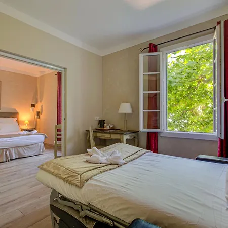 Restaurant La Corniche Szálloda 3*