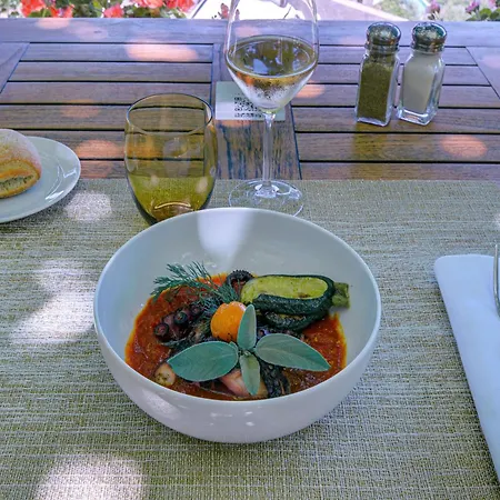 Restaurant La Corniche Hotell 3*