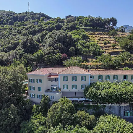 Hotel Restaurant La Corniche Hotel 3*