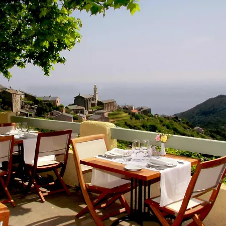 Restaurant La Corniche Hotel San-Martino-di-Lota