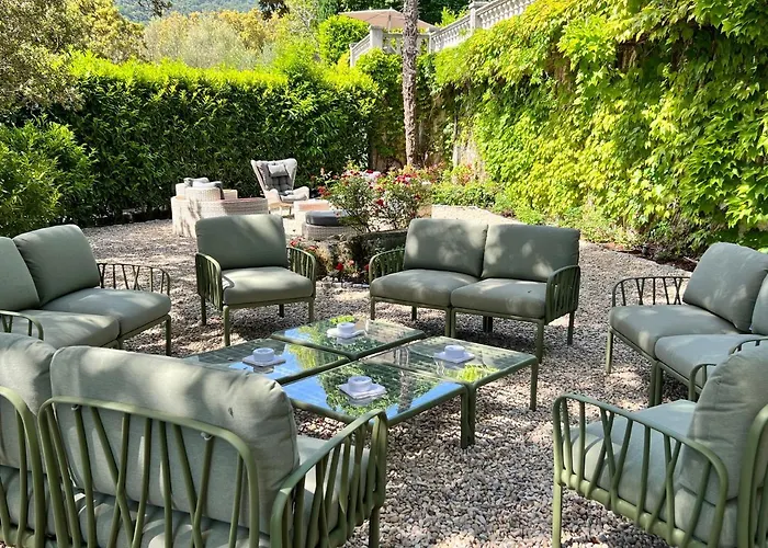 Restaurant La Corniche Hotel San-Martino-di-Lota