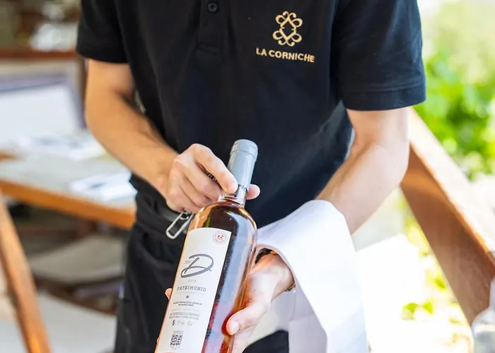 Restaurant La Corniche Szálloda